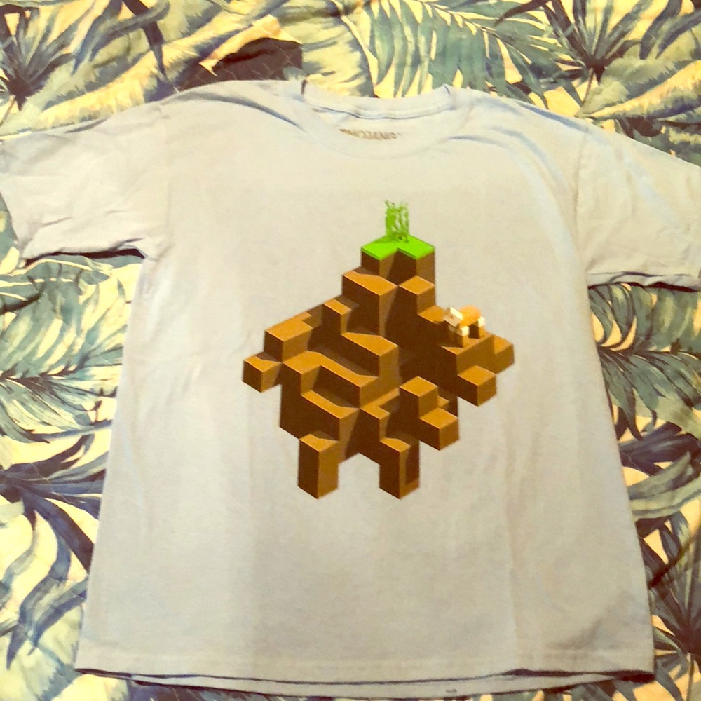 *2for$15 OFFICIAL MINECRAFT MINE CHEST T-SHIRT YL